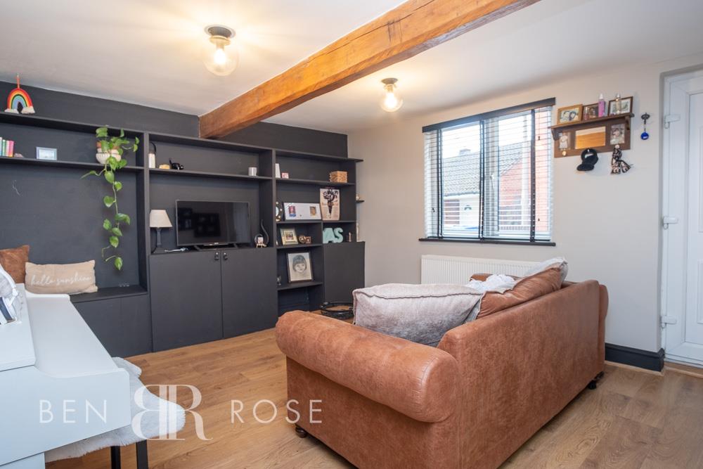 2 bed property in Jackson Street, Chorley